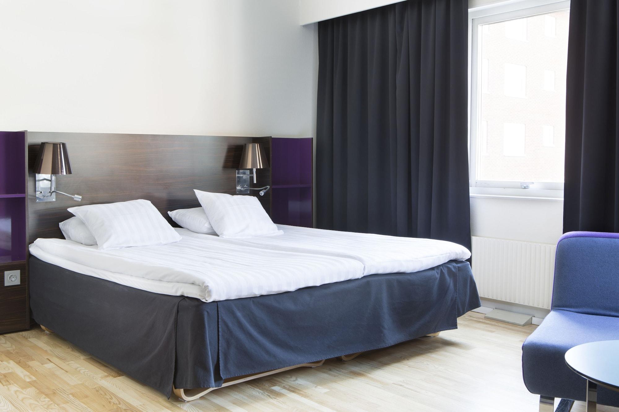 Comfort Hotel Joenkoeping Bagian luar foto