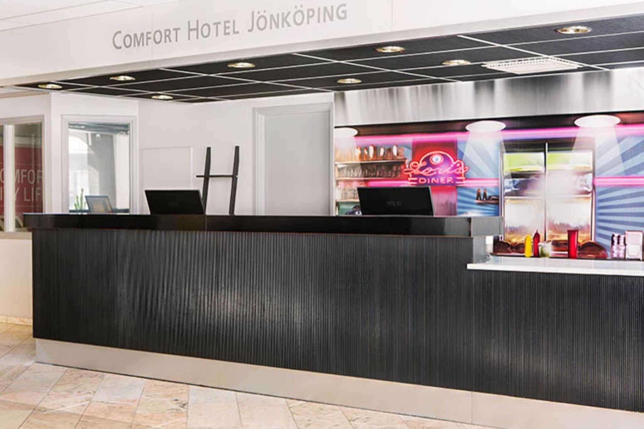 Comfort Hotel Joenkoeping Bagian luar foto