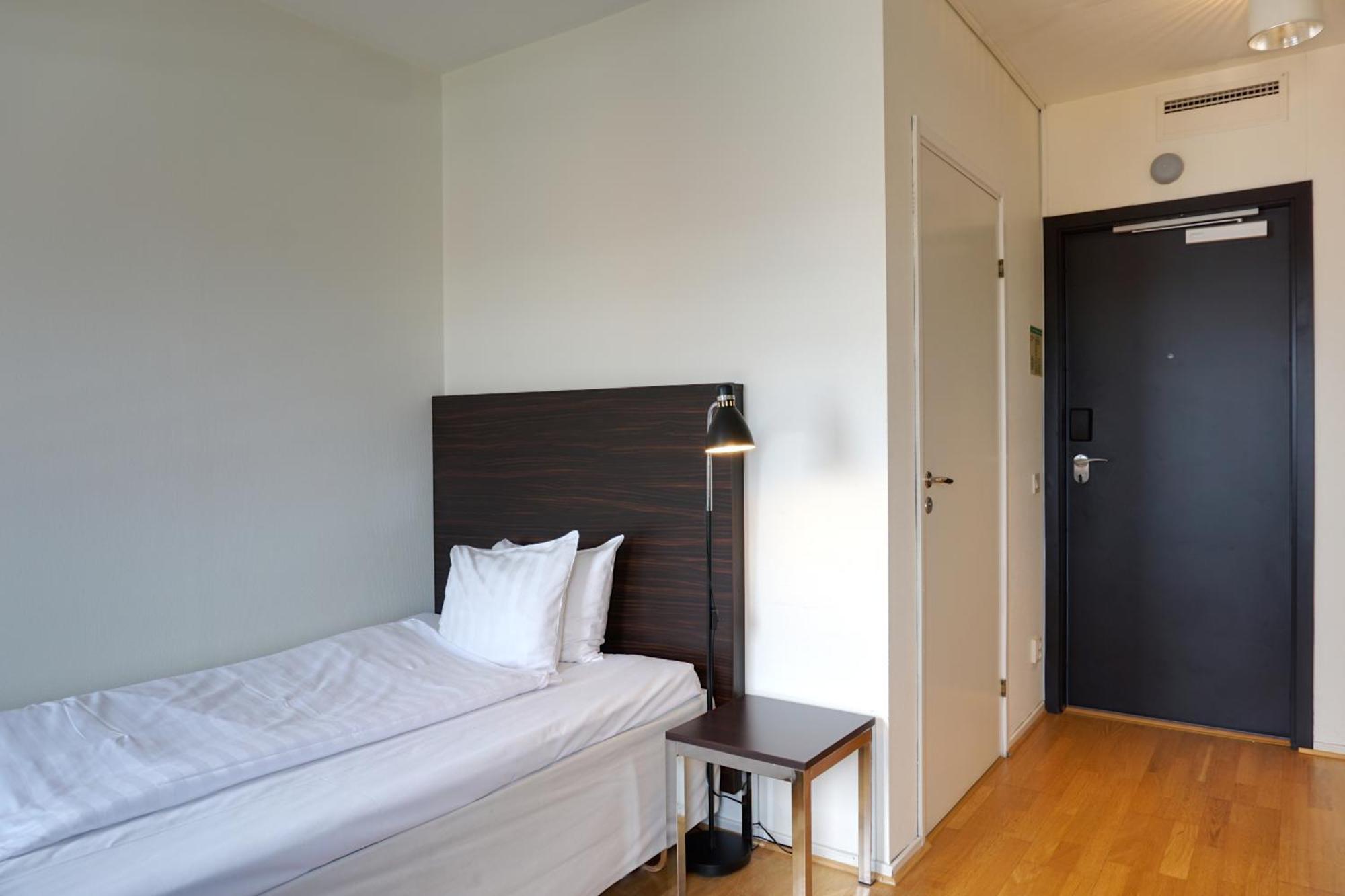 Comfort Hotel Joenkoeping Bagian luar foto