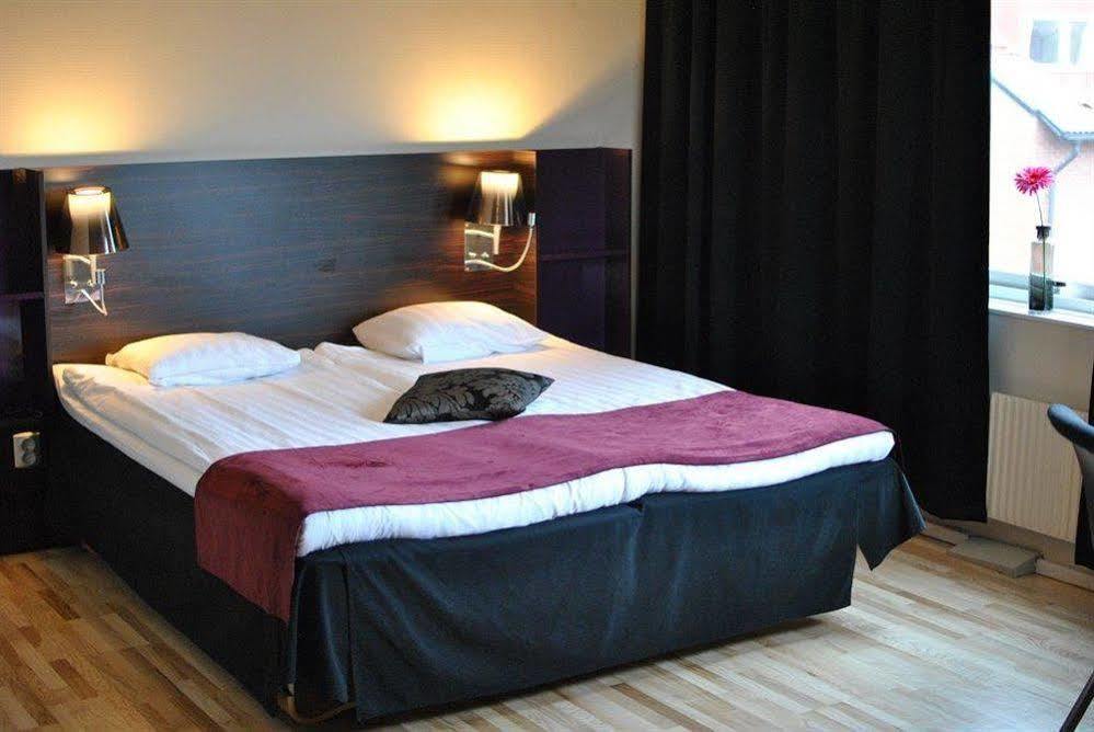 Comfort Hotel Joenkoeping Bagian luar foto